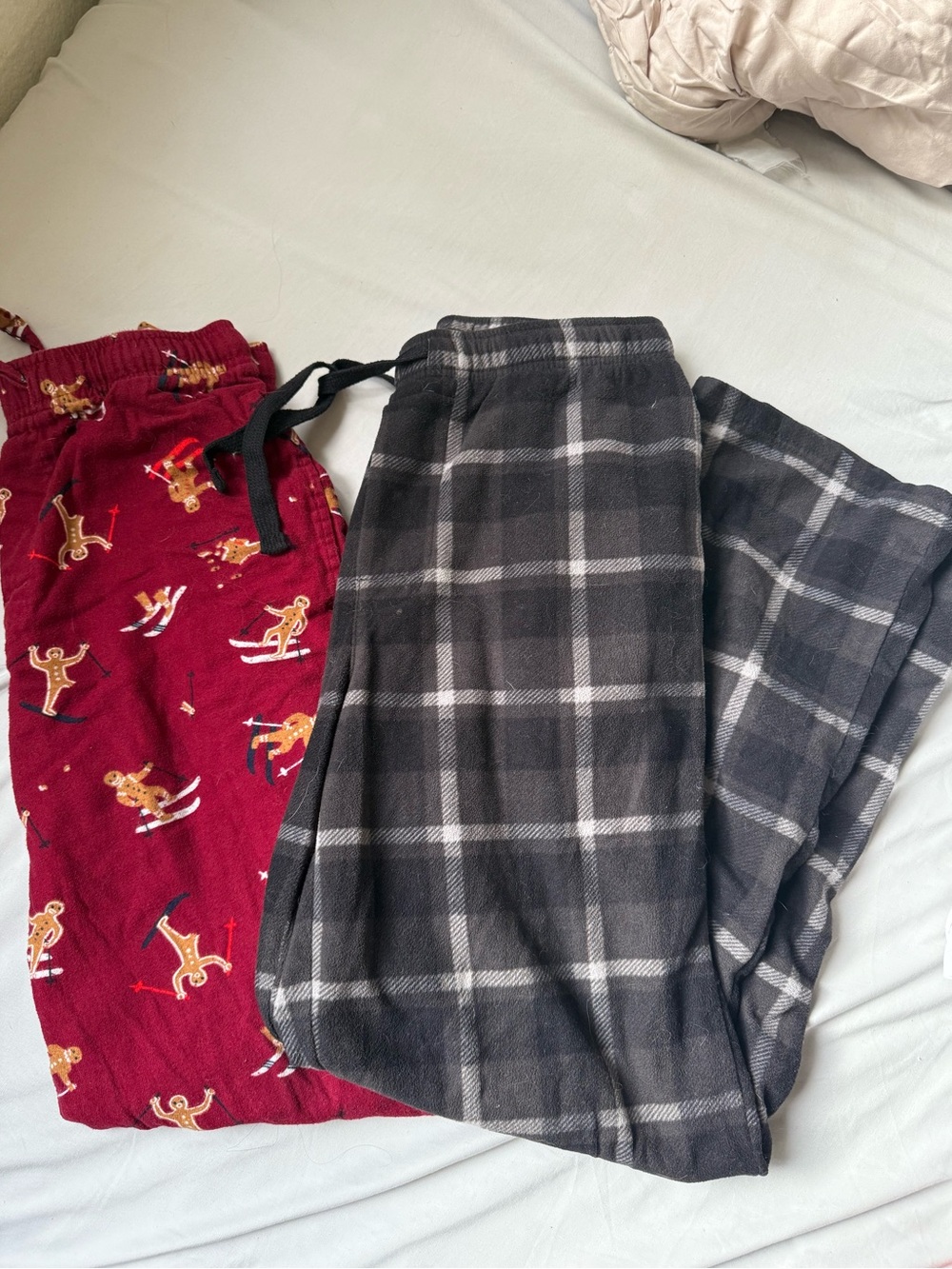 Men’s pajama pants bundle